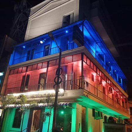 Hotel L'Ocean Puduccseri Kültér fotó